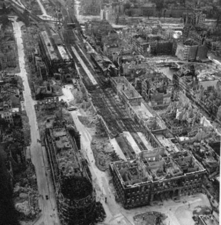 Berlin (1945)